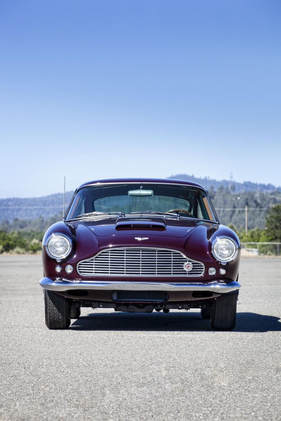  Aston Martin DB4 (DB4/794/L) 1962 года  (фото 7 из 29)